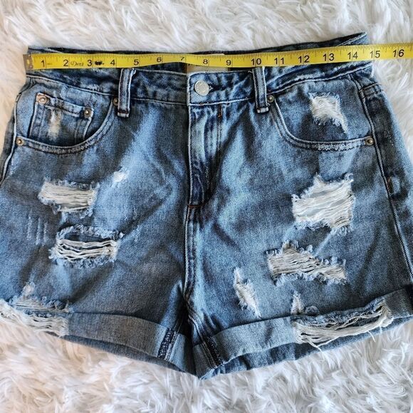 Blank Paige Distressed Denim Shorts - Picture 9 of 11